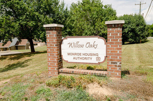 Rental - Willow Oaks at 3223 Walkup Ave